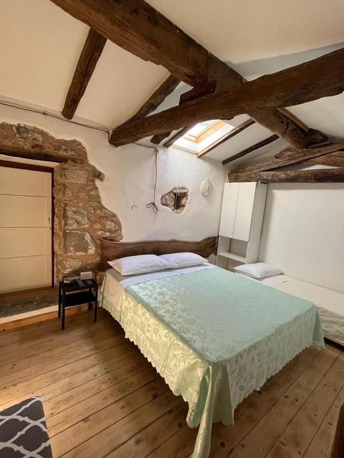 Bed and Breakfast Domus Vela Fornelli Exterior foto